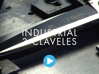 INDUSTRIAL. 3 CLAVELES